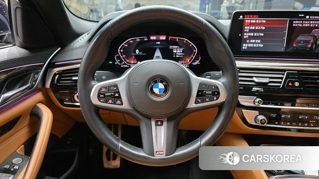 BMW 5 Series (G30) 2021 Черный из Кореи, фото 4