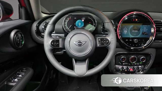 Mini Cooper Clubman 2024 Красный из Кореи, фото 4