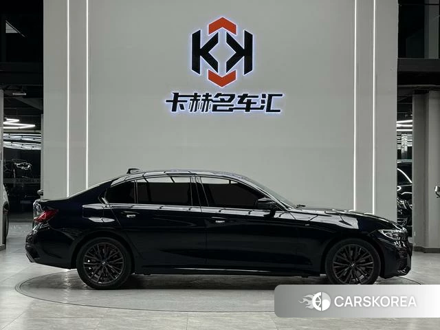 BMW 3 series 2022 Черный из Китая, фото 4