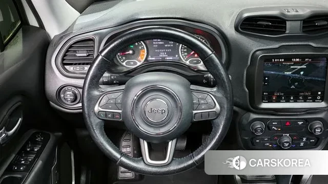 Jeep Renegade 2021 Белый из Кореи, фото 4