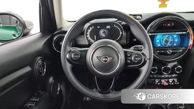 Mini Cooper 2021 Зеленый из Кореи, фото 4