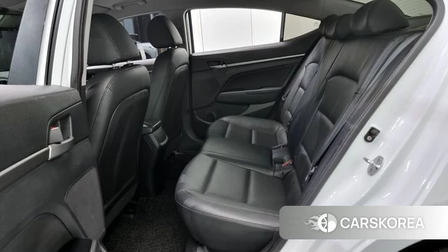 Hyundai Avante AD 2018 Белый из Кореи, фото 4