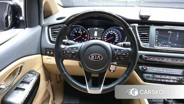 Kia The New Carnival 2018 Черный из Кореи, фото 4
