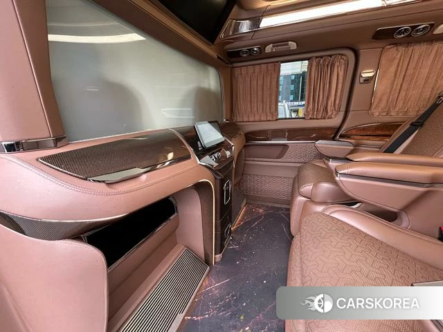Mercedes-Benz V-class 2023 Черный из Китая, фото 4
