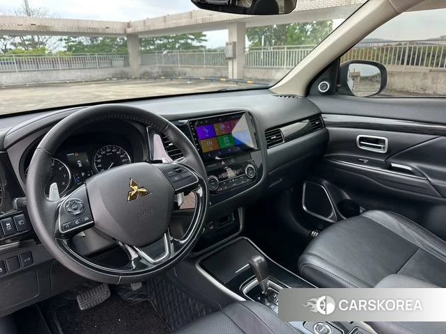 Mitsubishi  Outlander 2018 Темно-серый из Китая, фото 4