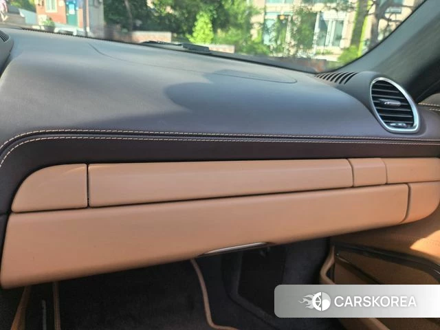 Porsche 718 Boxster 2021 Синий из Кореи, фото 4
