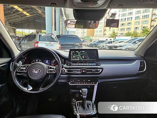 Kia Seltos 2021 Белый из Кореи, фото 4