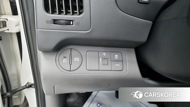 Hyundai The New Grand Starex 2019 Белый из Кореи, фото 4