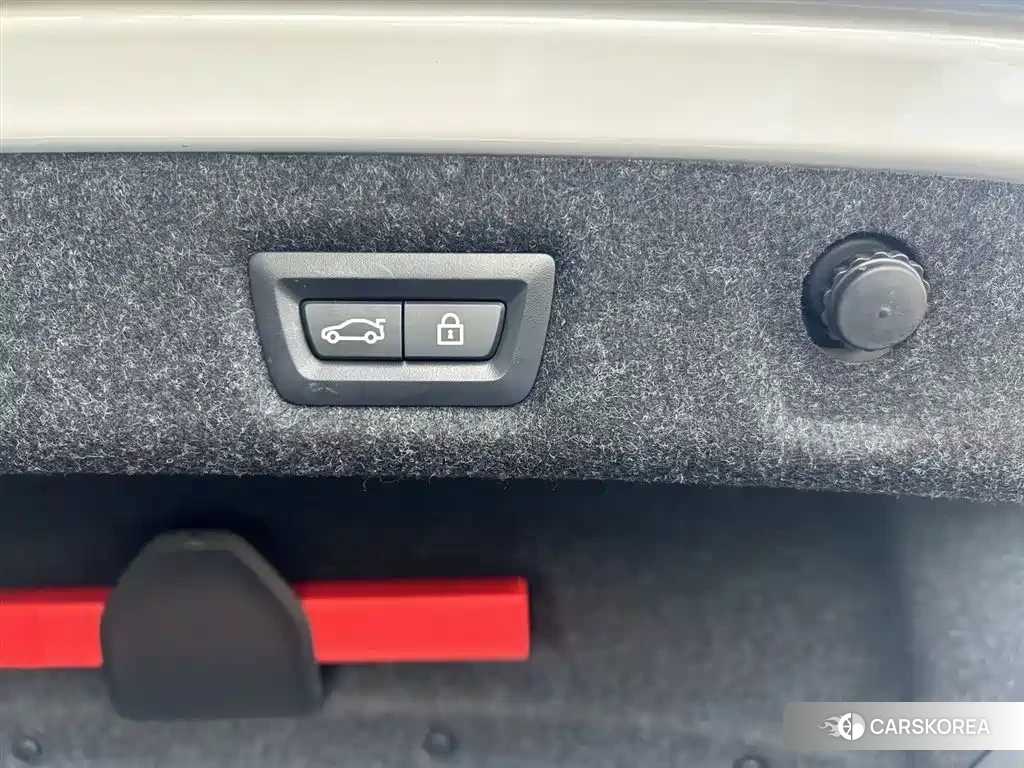 BMW 5 series 2023 Белый из Китая, фото 4