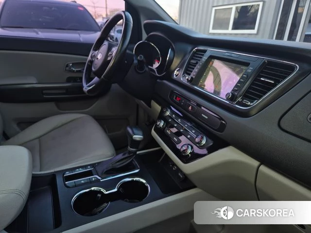 Kia The New Carnival 2018 Белый из Кореи, фото 4