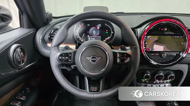 Mini Cooper S Clubman 2024 Черный из Кореи, фото 4