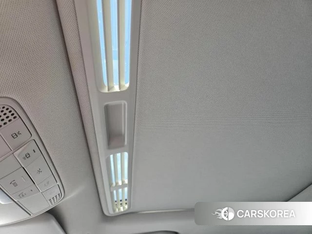 Mercedes-Benz E-Class W213 2018 Белый из Кореи, фото 4