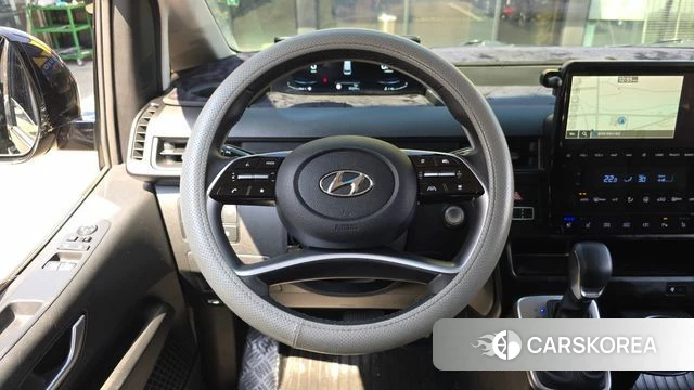 Hyundai Staria 2023 Черный из Кореи, фото 4