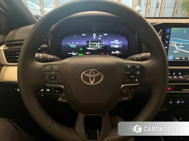 Toyota Camry (XV80) 2025 Белый из Кореи, фото 4
