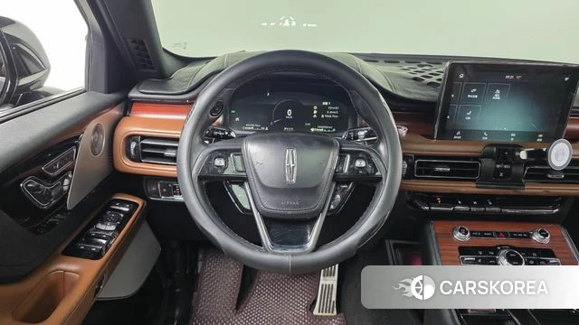 Lincoln Aviator 2nd generation 2022 Черный из Кореи, фото 4