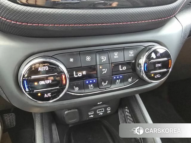 Chevrolet (GM Daewoo) Trailblazer 2022 Черный из Кореи, фото 4