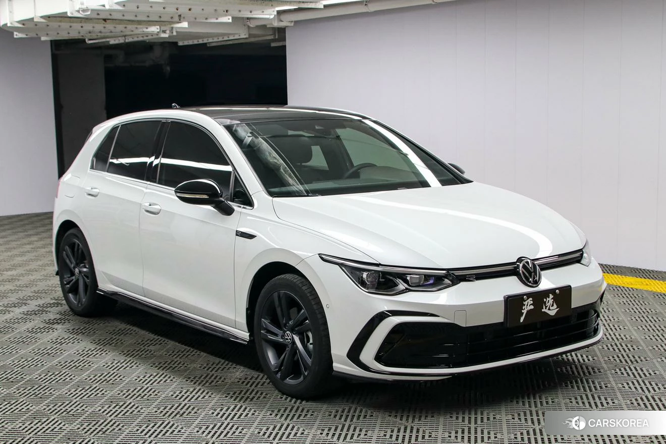 Volkswagen Golf 2020 Белый из Китая, фото 4