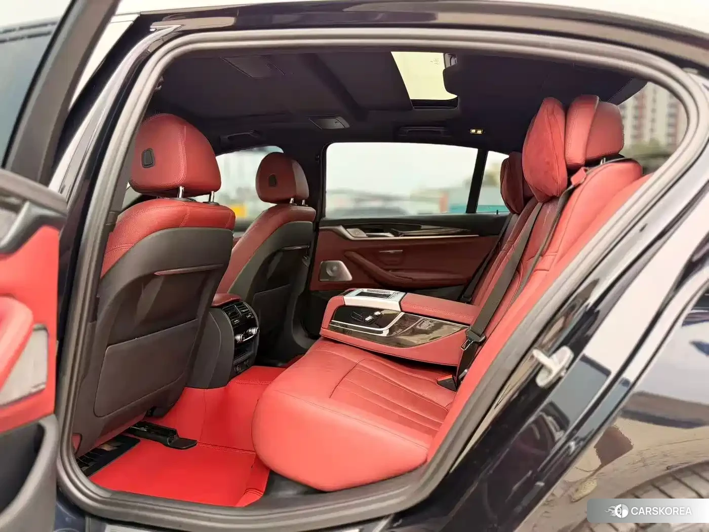 BMW 5 series 2019 Черный из Китая, фото 4