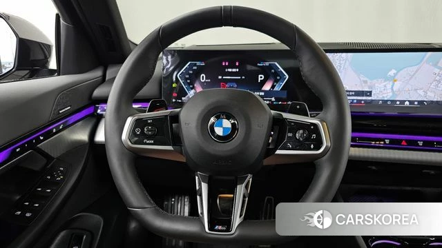 BMW 5 Series (G60) 2025 Серый из Кореи, фото 4