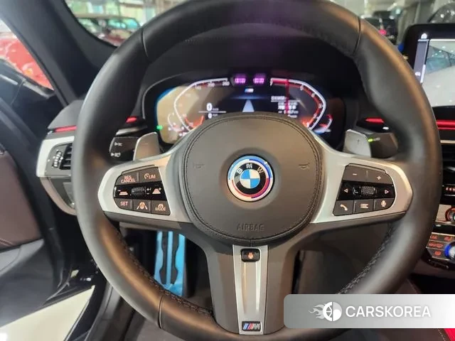 BMW 5 Series (G30) 2023 Черный из Кореи, фото 4