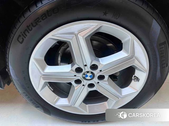 BMW X1 2023 Черный из Китая, фото 4