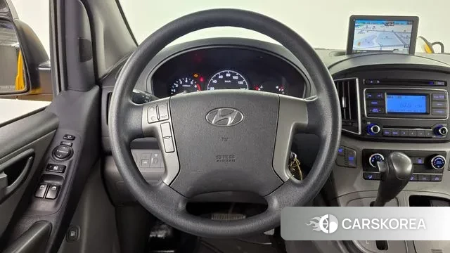 Hyundai The New Grand Starex 2018 Желтый из Кореи, фото 4