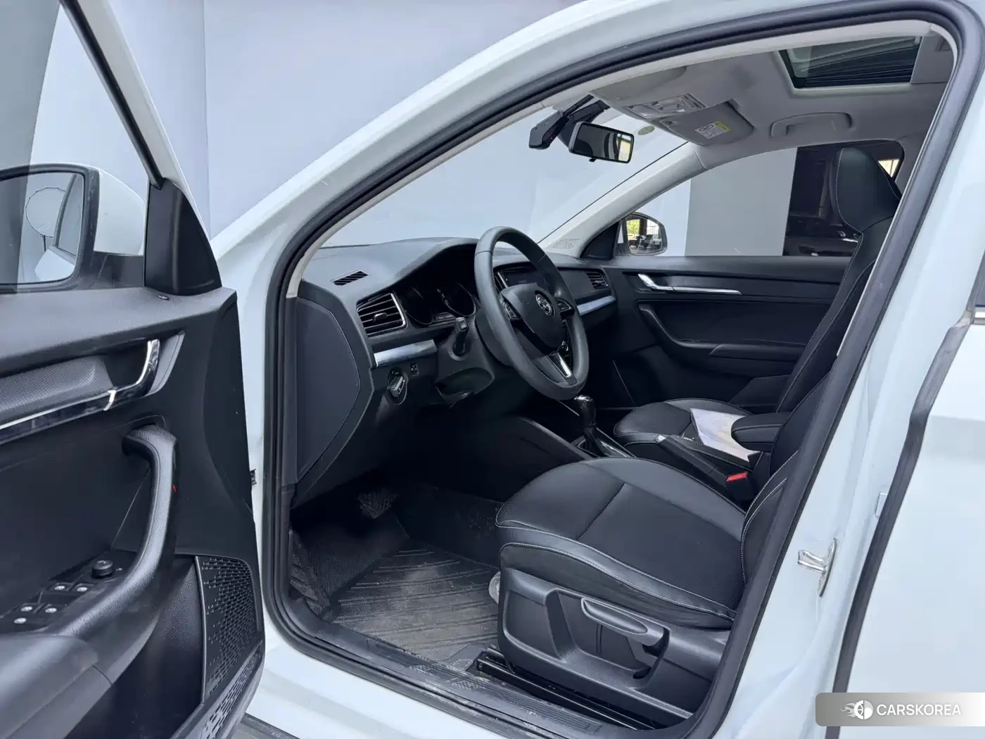 Skoda Kamiq 2023 Белый из Китая, фото 4