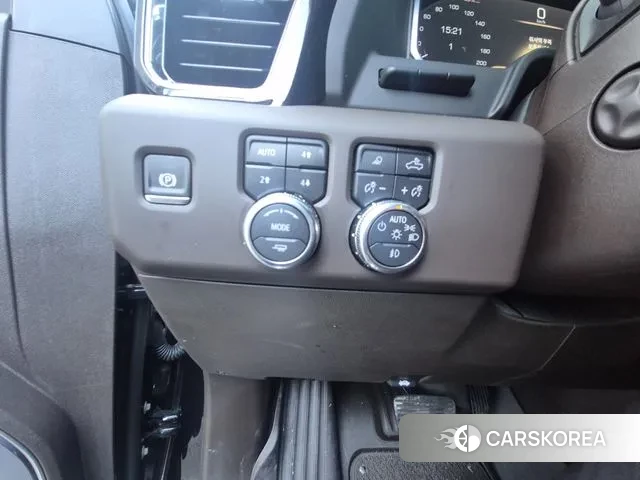 GMC Sierra 2024 Цвет тростника из Кореи, фото 4