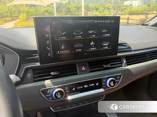 Audi A4 (B9) 2023 Серый из Кореи, фото 4