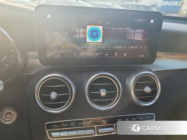 Mercedes-Benz GLC-Class X253 2022 Белый из Кореи, фото 4