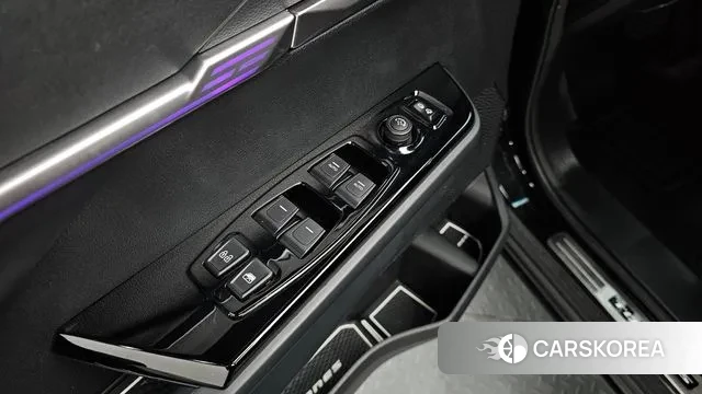 Ssangyong Torres 2022 Черный из Кореи, фото 4