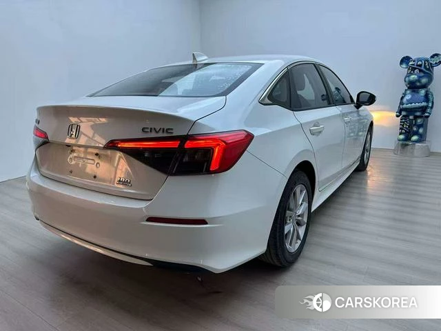 Honda Civic 2022 Белый из Китая, фото 4