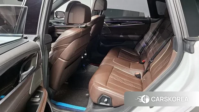 BMW 6 Series GT (G32) 2022 Белый из Кореи, фото 4