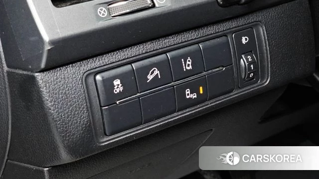 Ssangyong The New Rexton Sports Cannes 2021 Серый из Кореи, фото 4