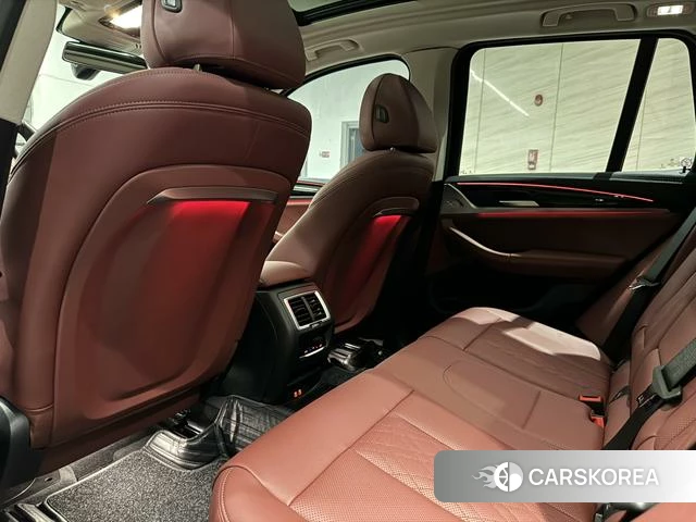 BMW iX3 2024 Белый из Китая, фото 4