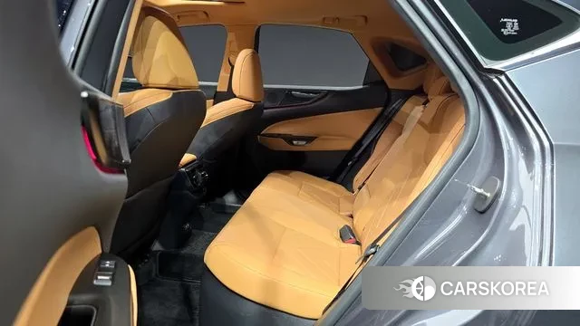 Lexus NX350h Second generation 2024 Серый из Кореи, фото 4