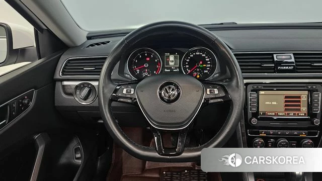Volkswagen The New Passat 2018 Белый из Кореи, фото 4