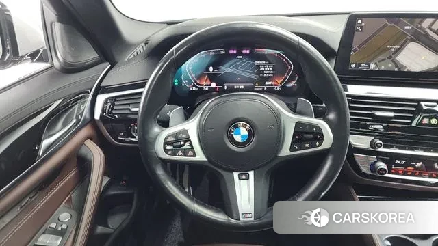 BMW 5 Series (G30) 2022 Серебряный из Кореи, фото 4