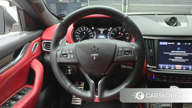 Maserati Levante 2022 Белый из Кореи, фото 4