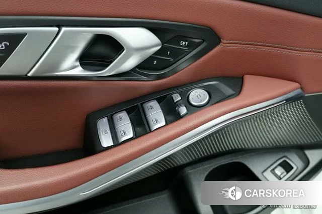 BMW 3 series 2024 Белый из Китая, фото 4