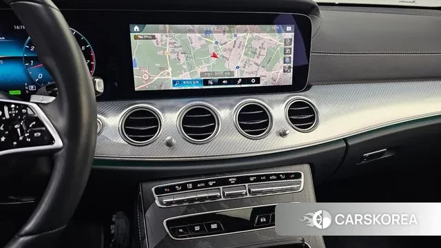 Mercedes-Benz E-Class W213 2021 Белый из Кореи, фото 4