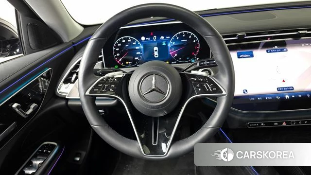 Mercedes-Benz E-Class W214 2025 Черный из Кореи, фото 4