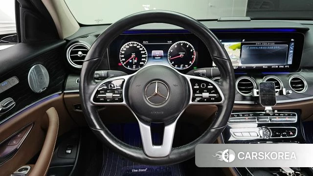 Mercedes-Benz E-Class W213 2018 Белый из Кореи, фото 4