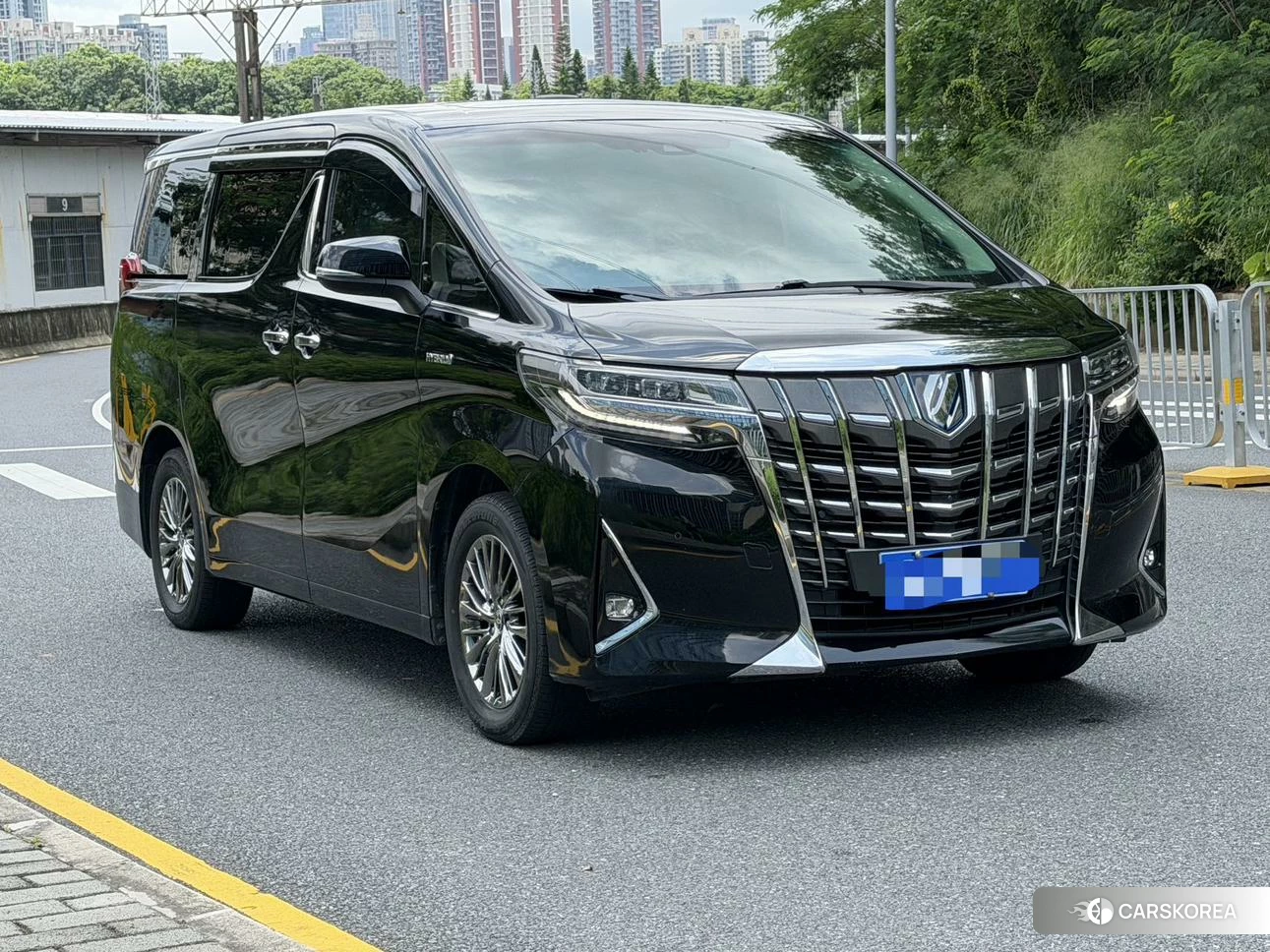 Toyota Alphard 2021 Черный из Китая, фото 4