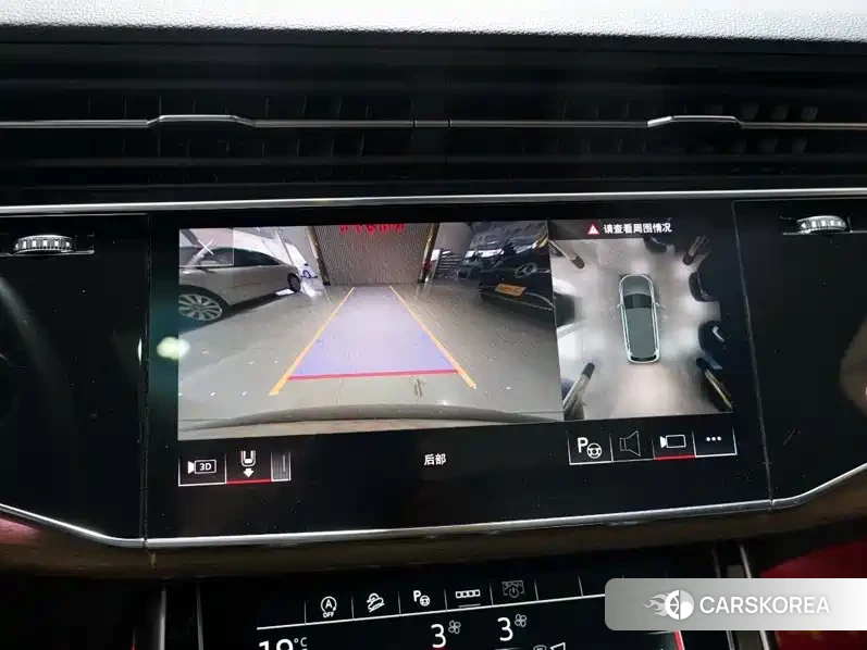 Audi Q7 2022 Черный из Китая, фото 4