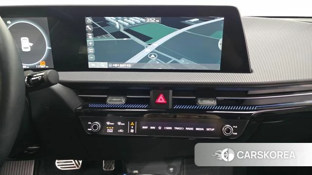 Kia EV6 2022 Белый из Кореи, фото 4