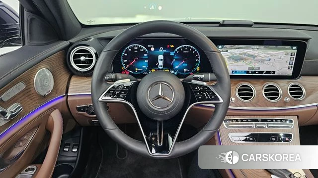 Mercedes-Benz E-Class W213 2023 Синий из Кореи, фото 4