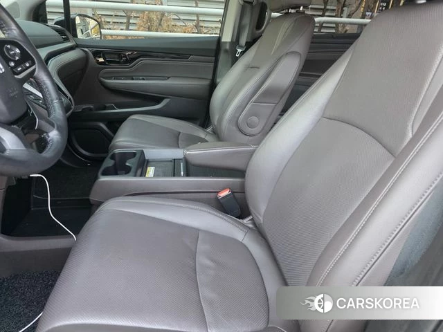 Honda Odyssey 2018 Серый из Кореи, фото 4