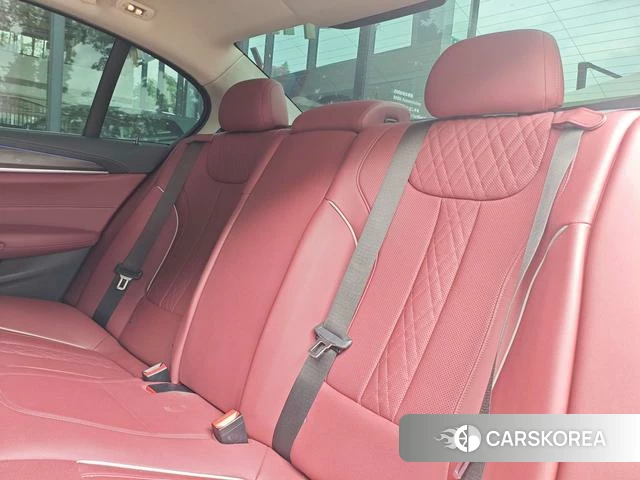 BMW 5 series 2021 Черный из Китая, фото 4