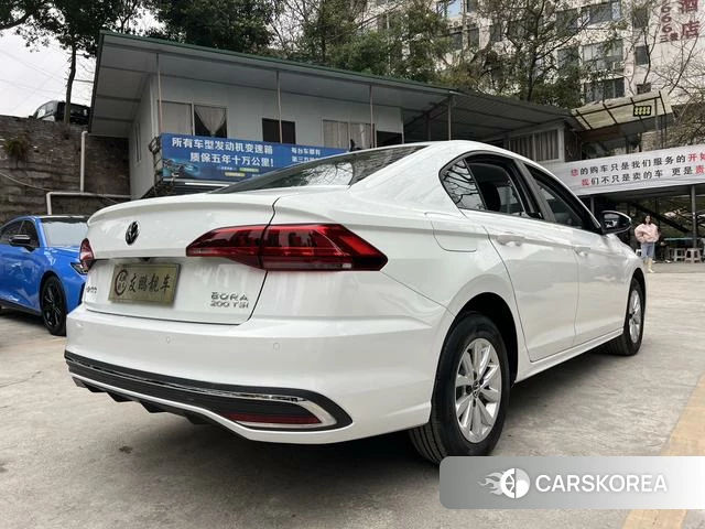 Volkswagen Bora 2024 Белый из Китая, фото 4
